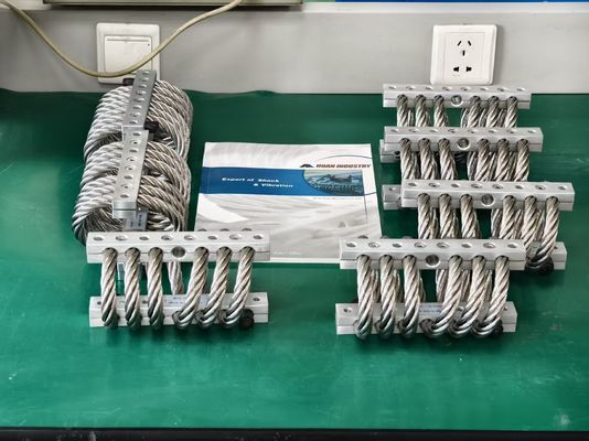 Un buon prezzo. L' isolatore di vibrazioni da funi di filo JGX-0480D-18A è una soluzione di isolamento per la protezione da vibrazioni da macchine pesanti. in linea