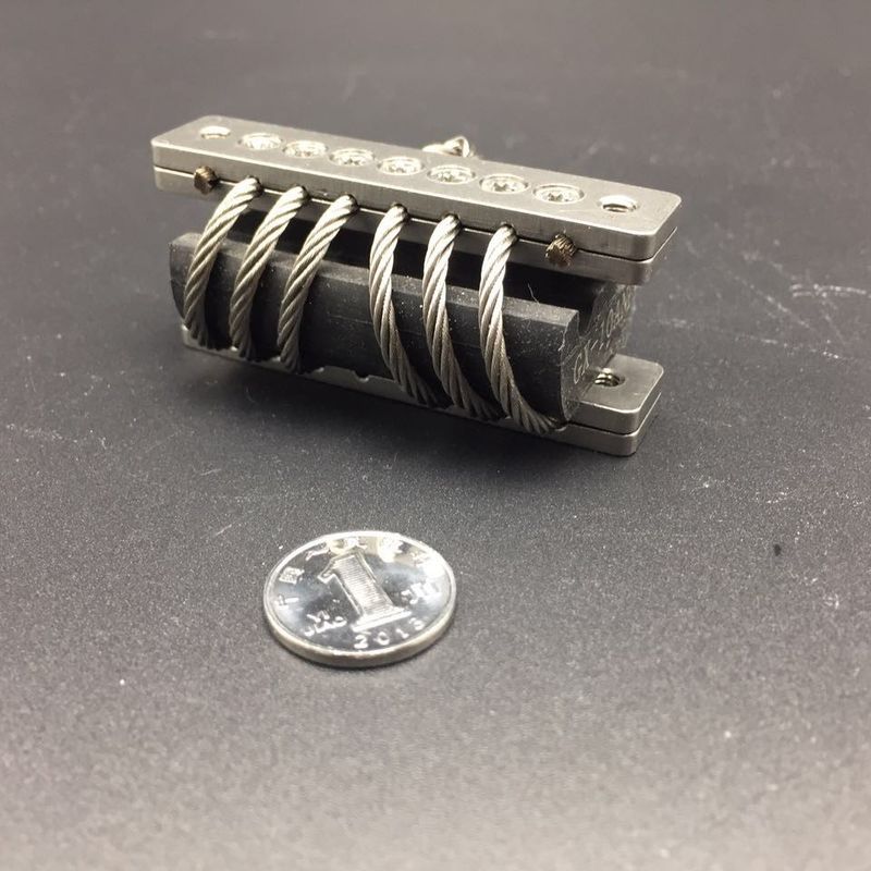 Isolatori di fili di acciaio elicoidali Cable Machine Compressore trasformatore Motore ferroviario Generatore